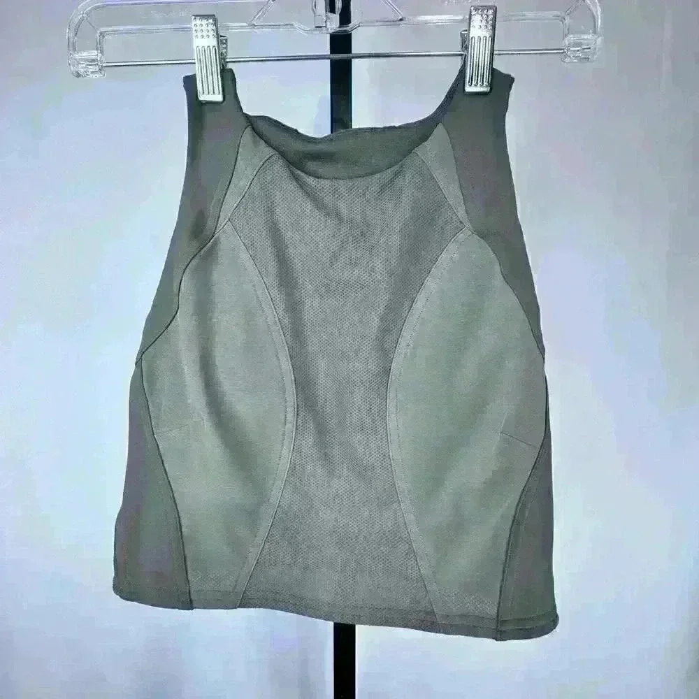 Lululemon‎ Women's Mesh Paneled Training Shelf Tank Top Size 4 Army Green
